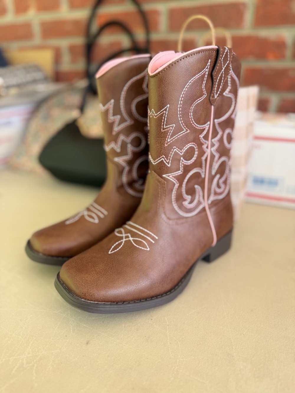 wonder nation Brown and Pink Girls Cowboy Boots